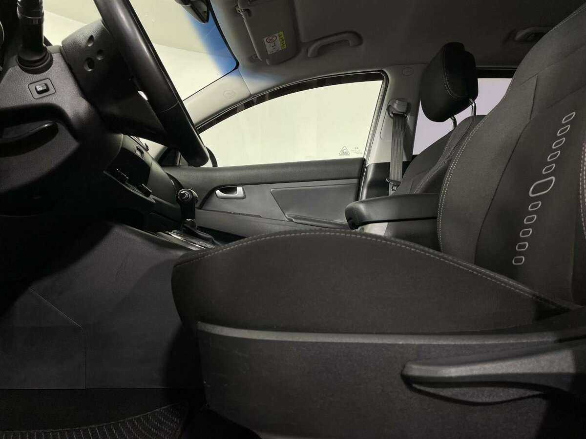 Купить Kia Sportage с пробегом. Фото: #9