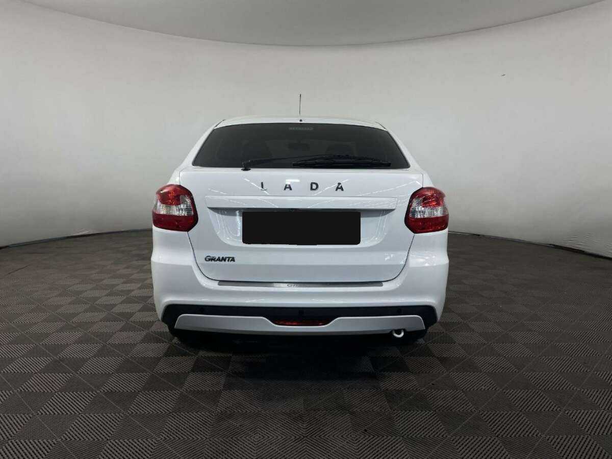 Купить Lada (ВАЗ) Granta с пробегом. Фото: #2