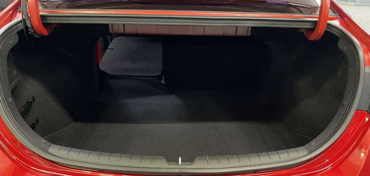 Купить Hyundai Solaris с пробегом. Фото: #17