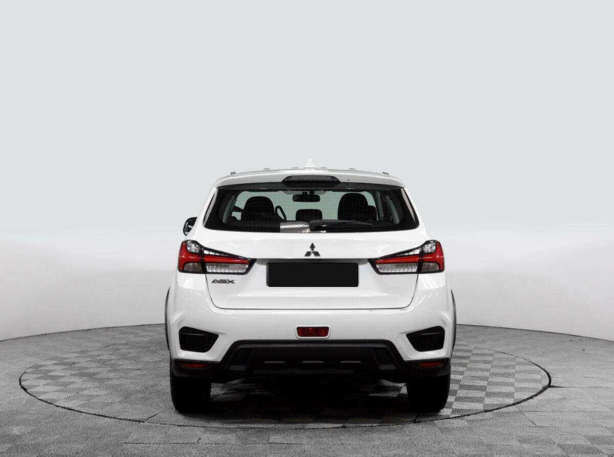 Купить Mitsubishi ASX с пробегом. Фото: #4