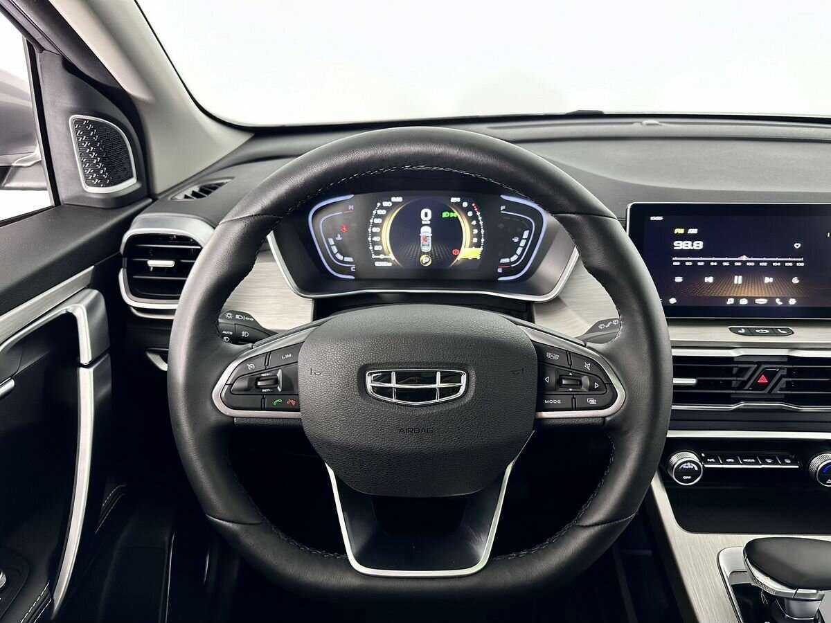 Купить Geely Coolray с пробегом. Фото: #9