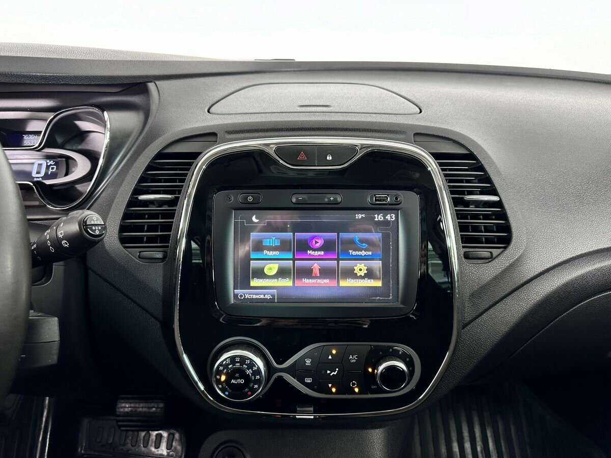 Купить Renault Kaptur с пробегом. Фото: #11