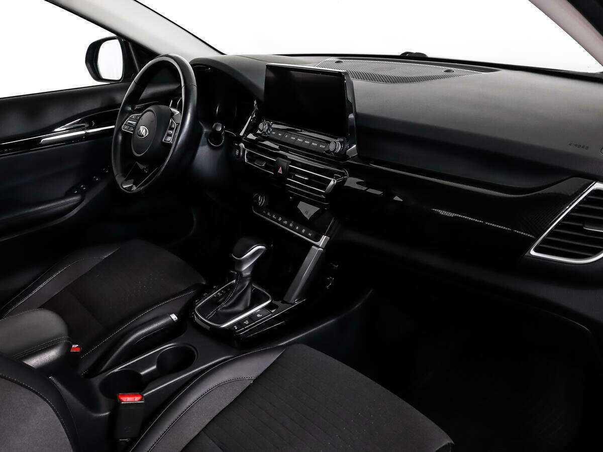 Купить Kia Seltos с пробегом. Фото: #10