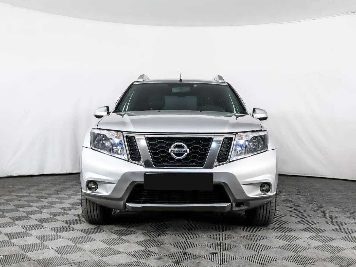 Купить Nissan Terrano с пробегом. Фото: #1