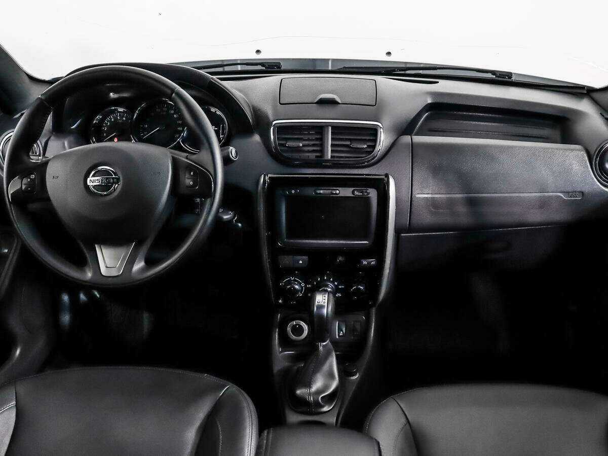 Купить Nissan Terrano с пробегом. Фото: #11