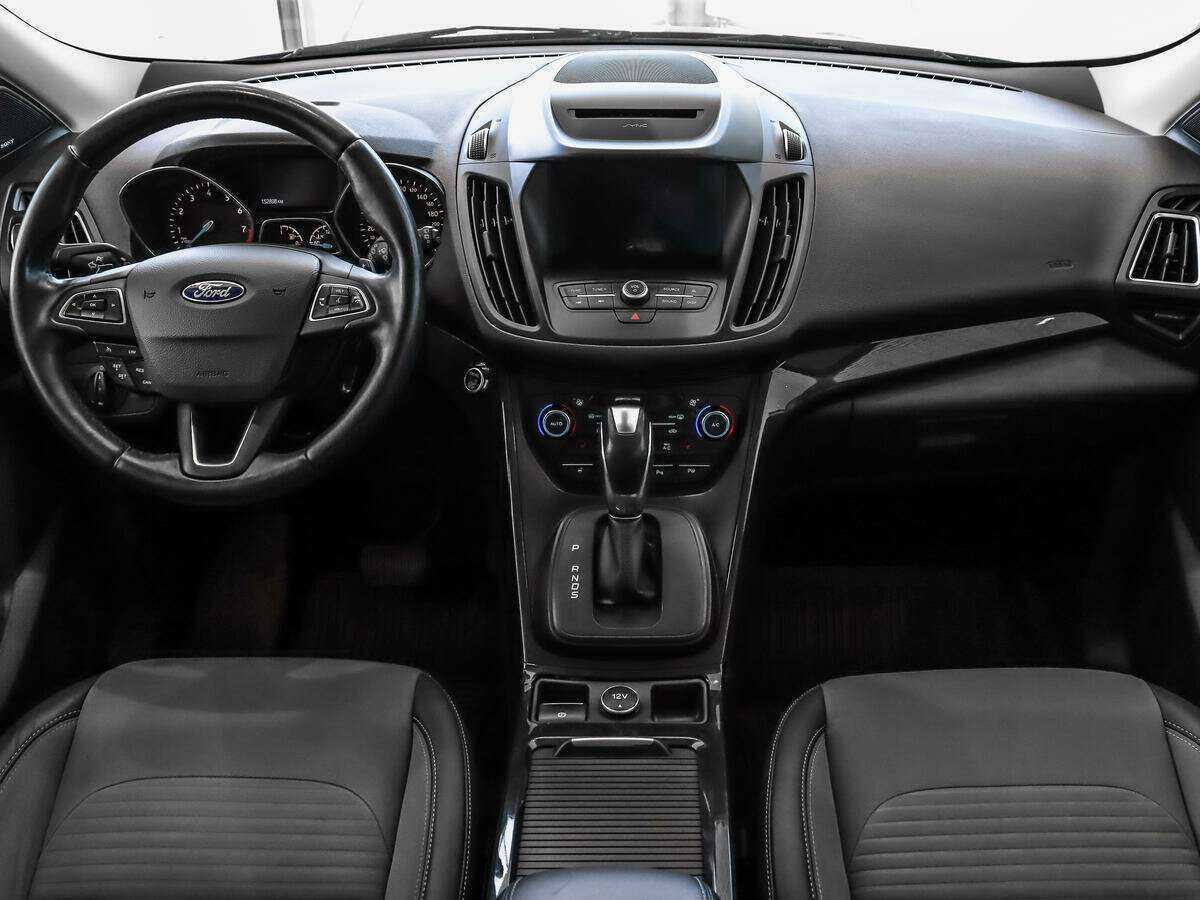 Купить Ford Kuga с пробегом. Фото: #12