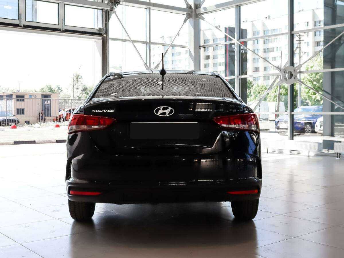 Купить Hyundai Solaris с пробегом. Фото: #5