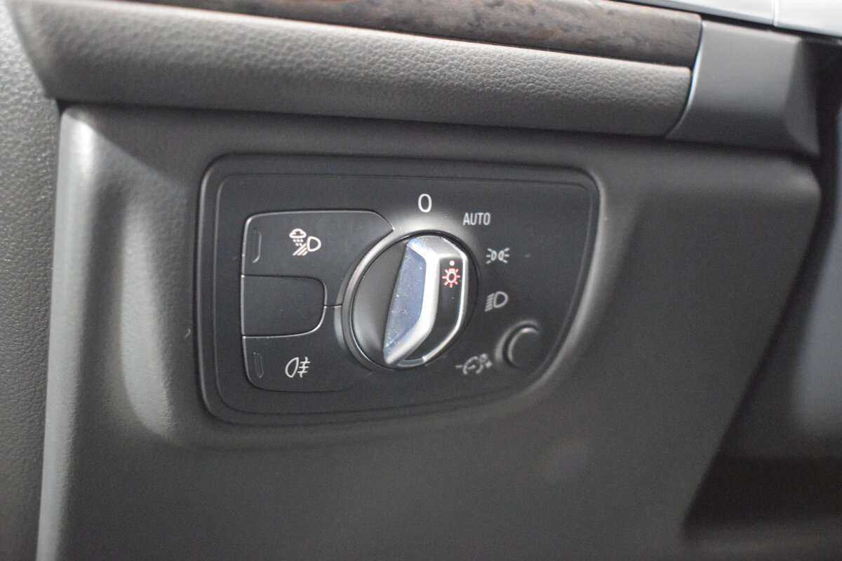 Купить Audi A6 с пробегом. Фото: #11