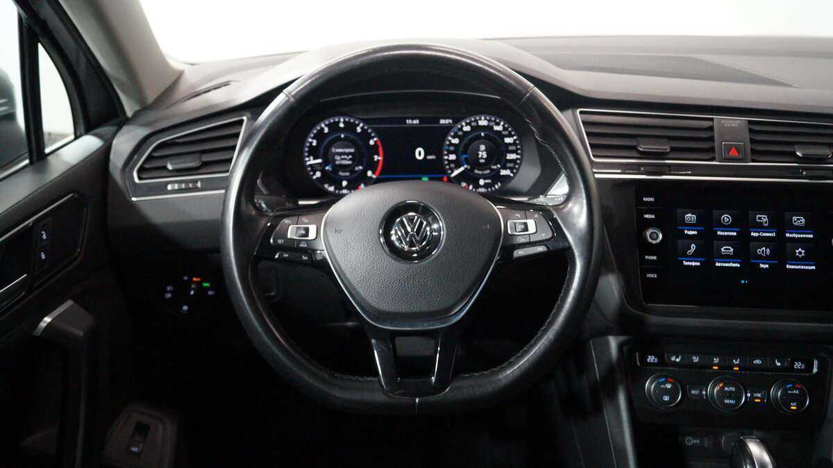 Купить Volkswagen Tiguan с пробегом. Фото: #11