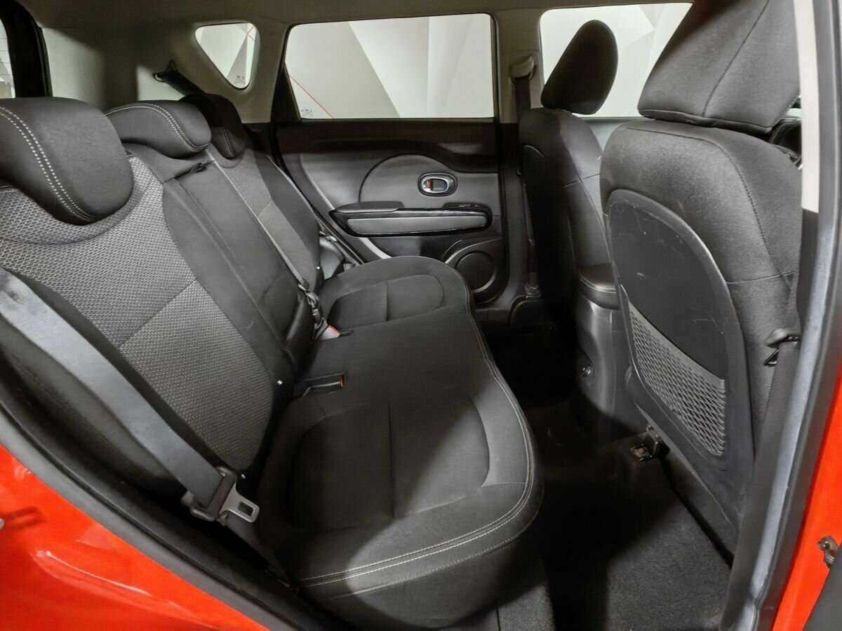 Купить Kia Soul с пробегом. Фото: #11