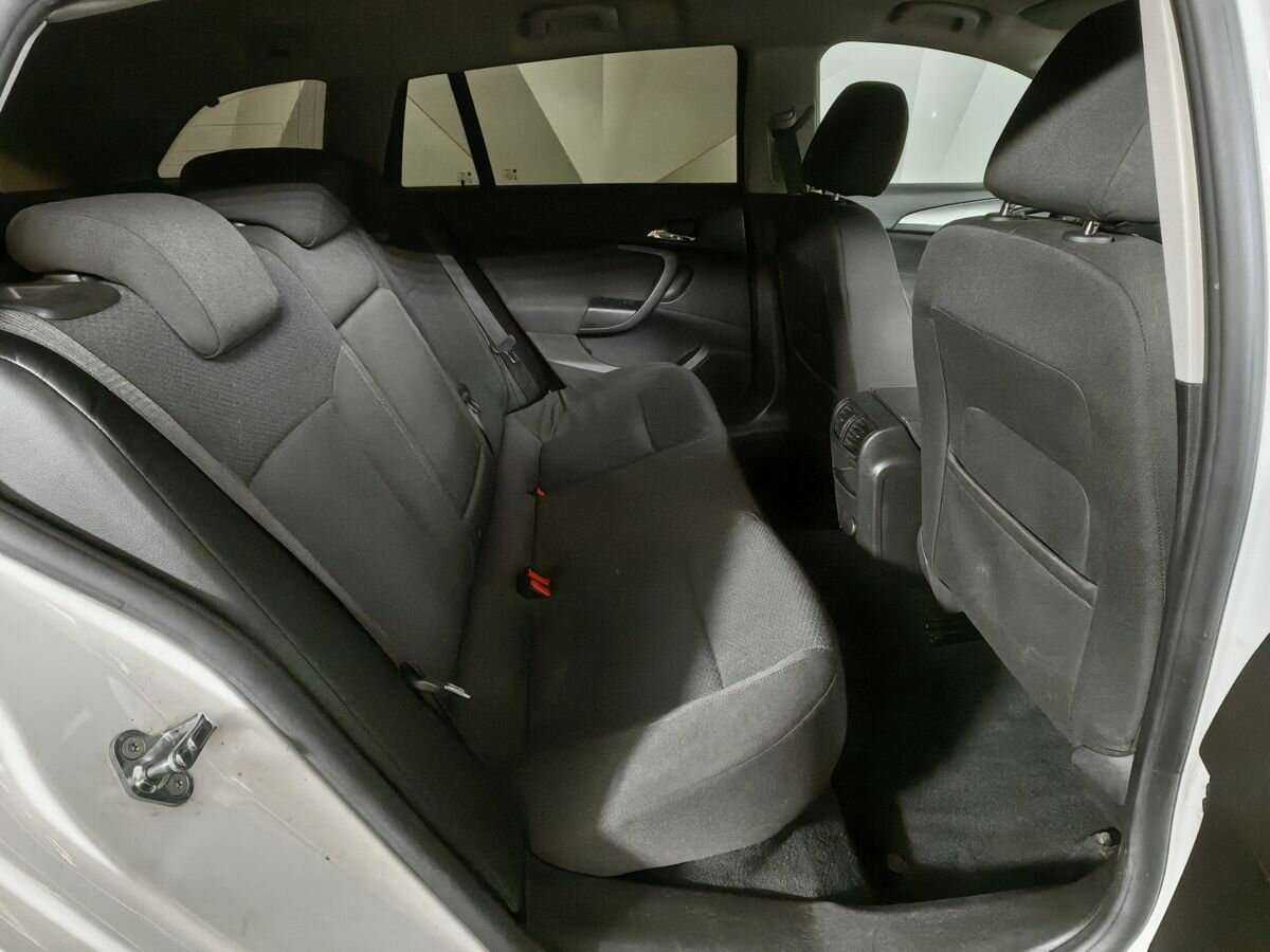 Купить Opel Insignia с пробегом. Фото: #11