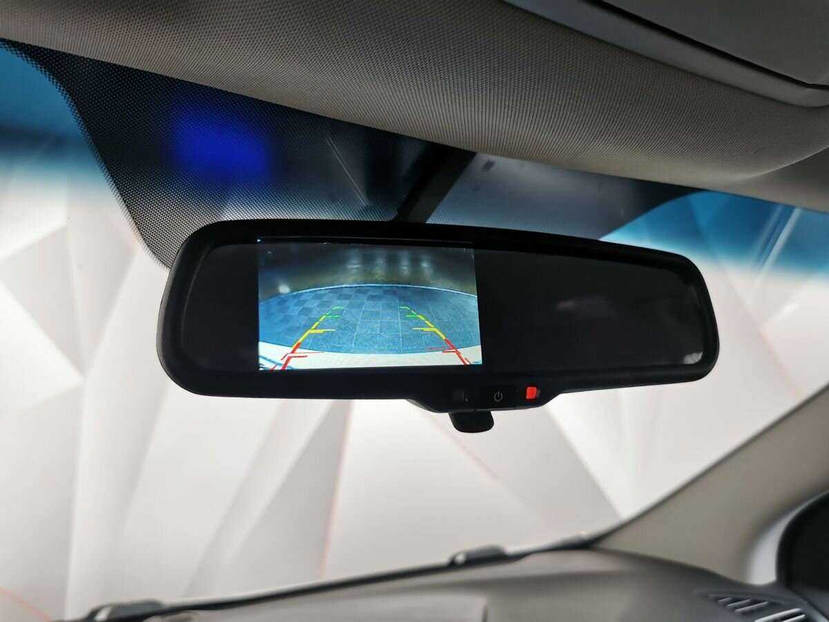 Купить Hyundai i40 с пробегом. Фото: #16