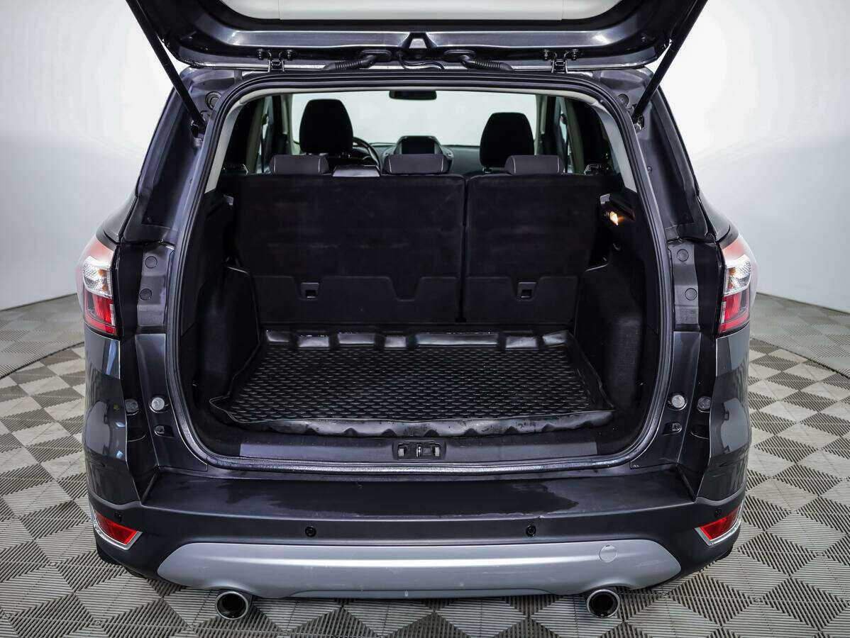 Купить Ford Kuga с пробегом. Фото: #13