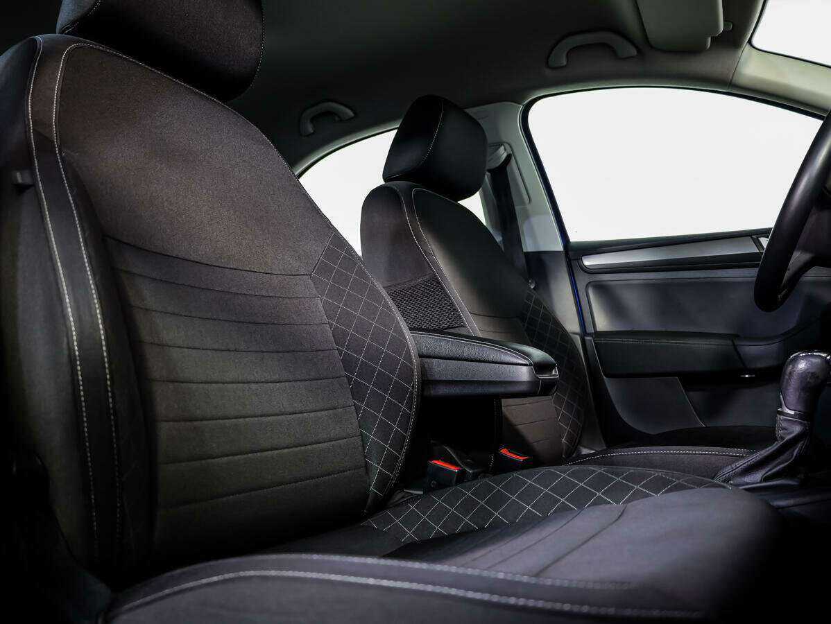 Купить Skoda Rapid с пробегом. Фото: #10