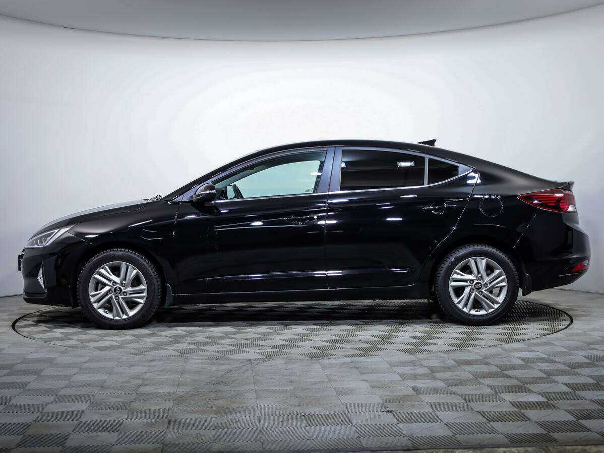 Купить Hyundai Elantra с пробегом. Фото: #6
