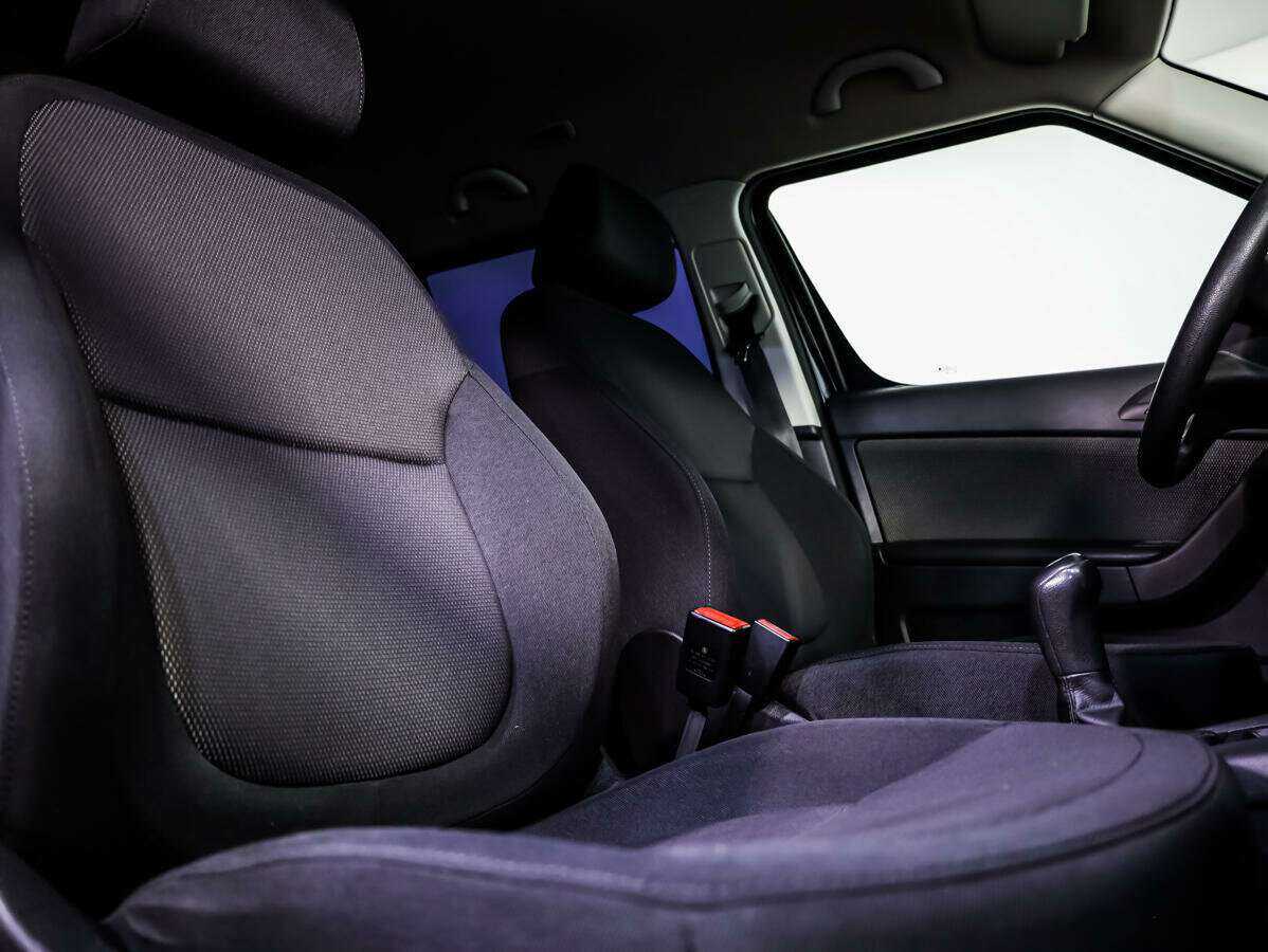 Купить Skoda Yeti с пробегом. Фото: #9