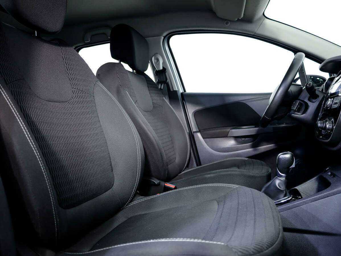 Купить Renault Kaptur с пробегом. Фото: #8