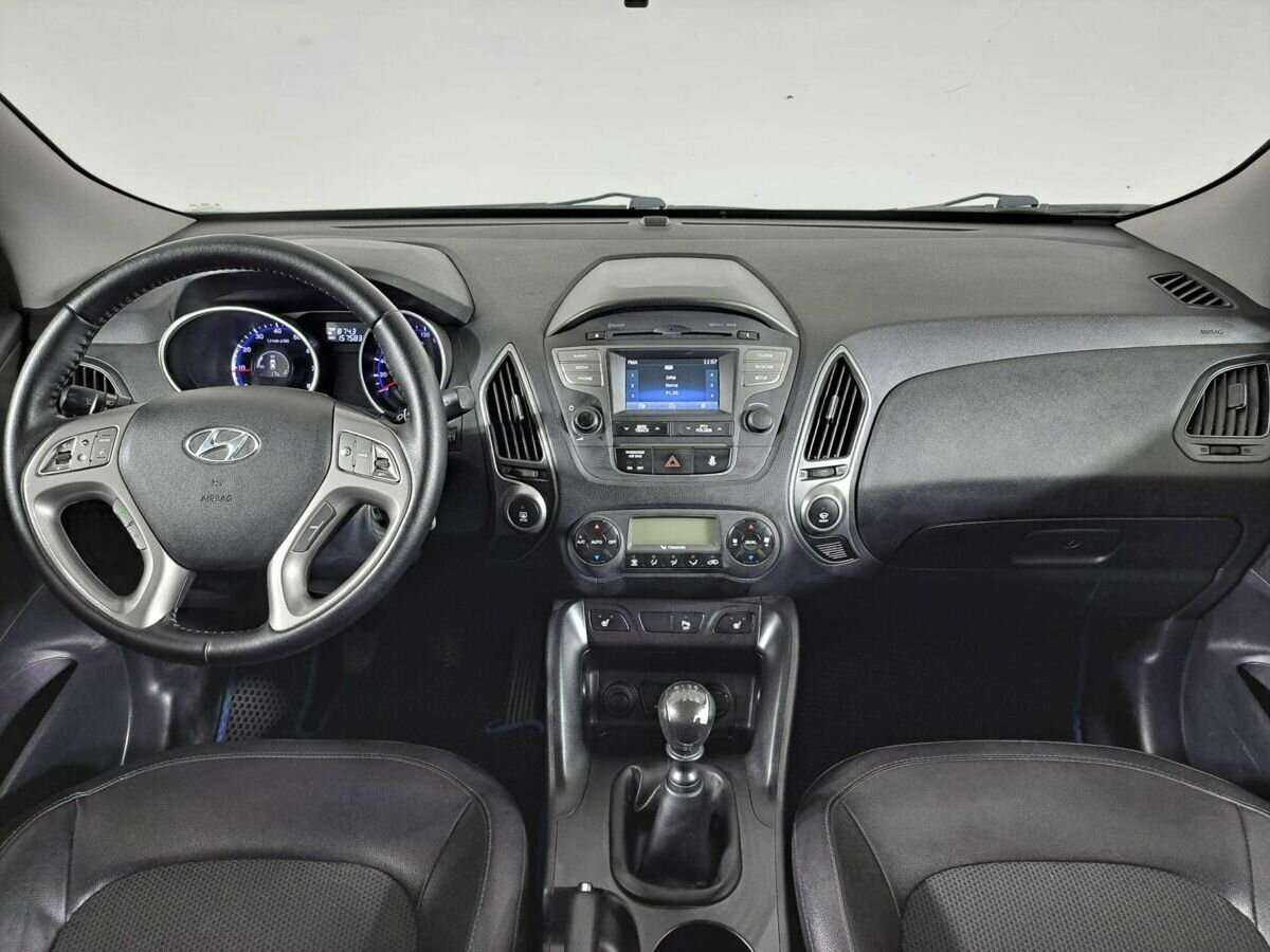 Купить Hyundai ix35 с пробегом. Фото: #11