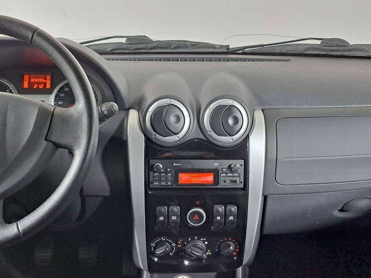 Купить Lada (ВАЗ) Largus с пробегом. Фото: #12