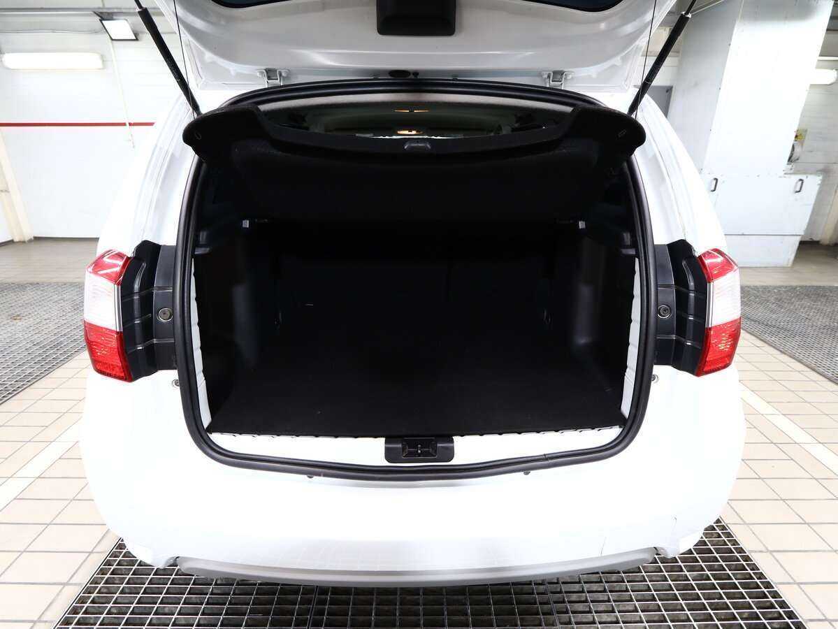 Купить Nissan Terrano с пробегом. Фото: #14