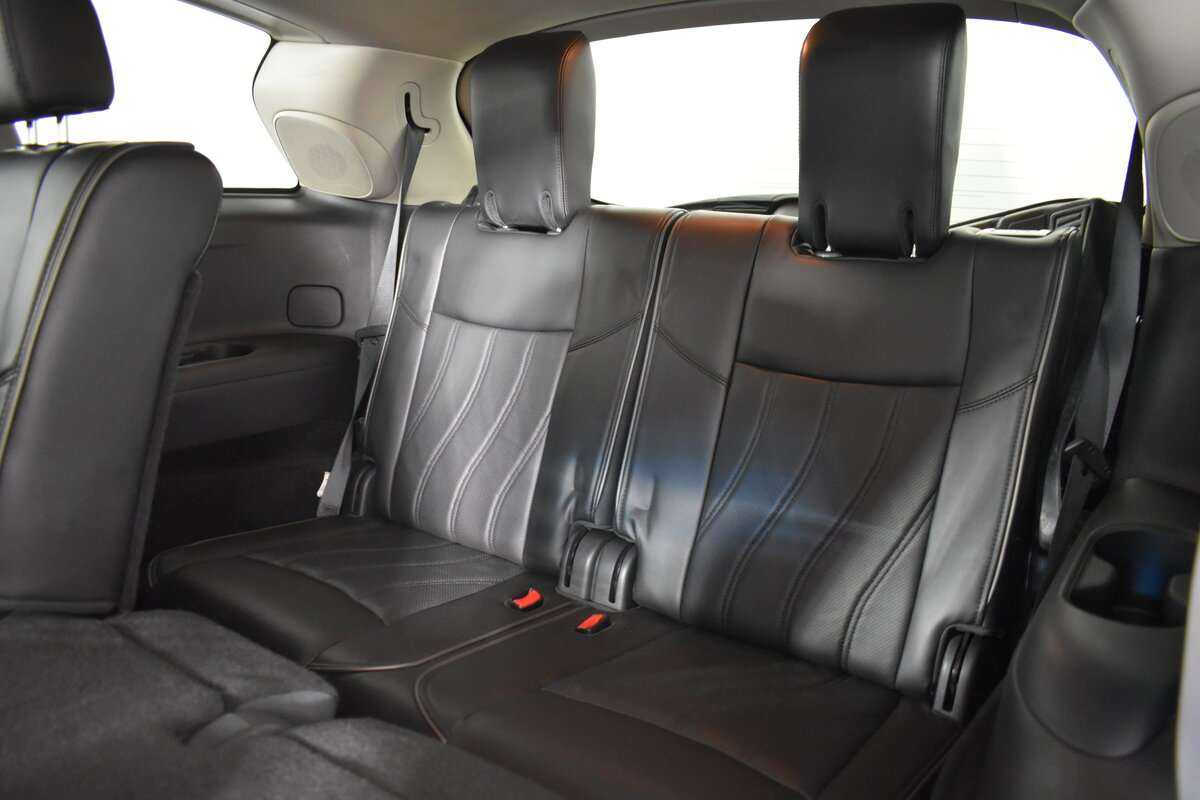 Купить Infiniti QX60 с пробегом. Фото: #14