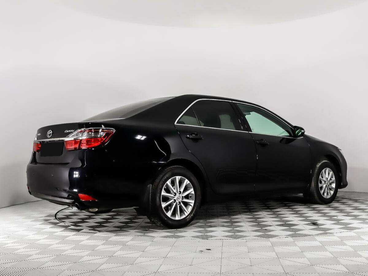 Купить Toyota Camry с пробегом. Фото: #4