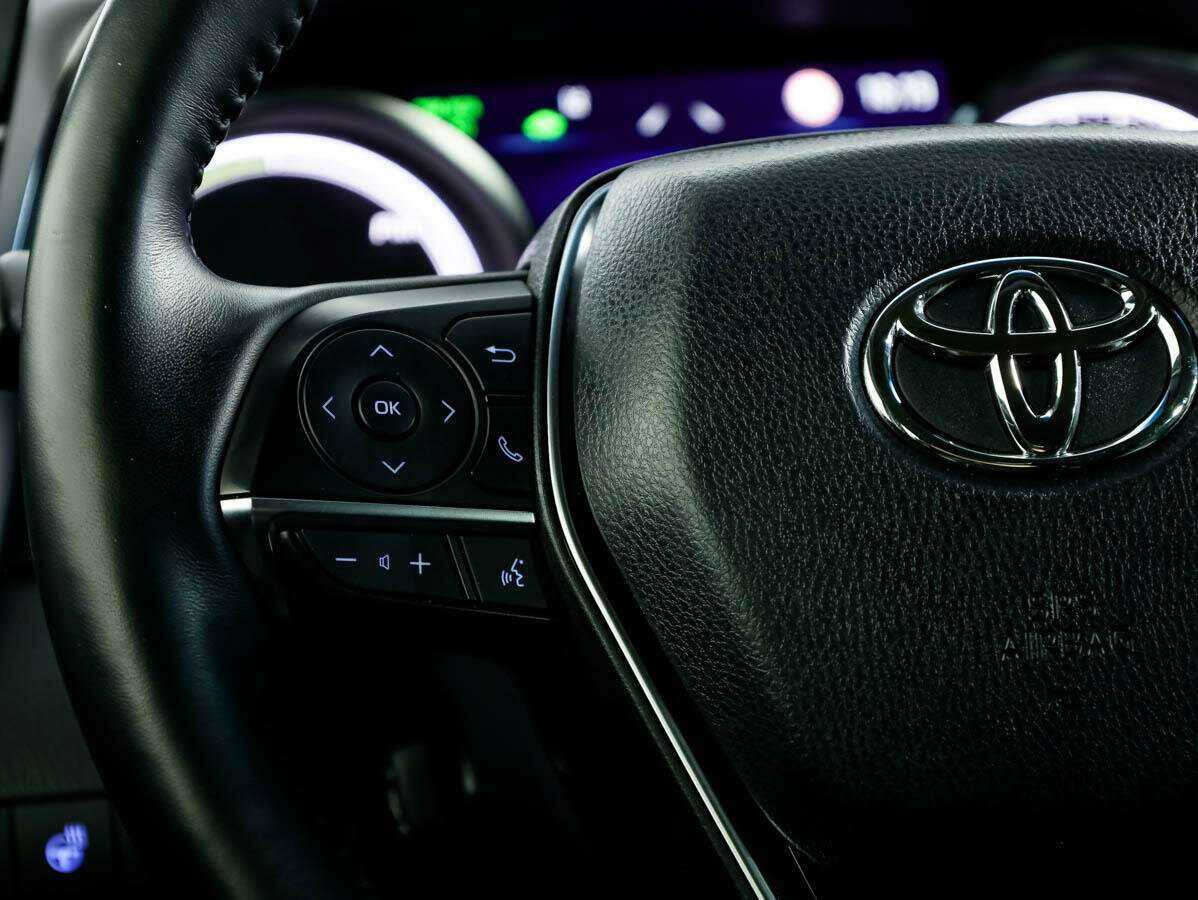 Купить Toyota Camry с пробегом. Фото: #13