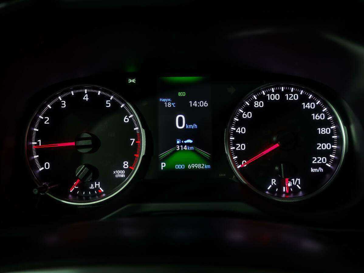 Купить Toyota RAV4 с пробегом. Фото: #15