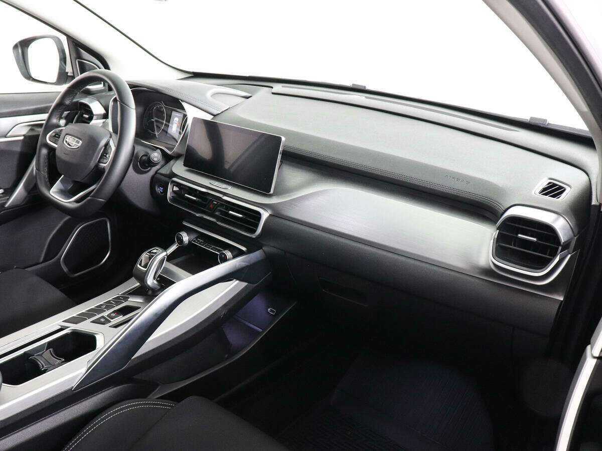 Купить Geely Coolray с пробегом. Фото: #9