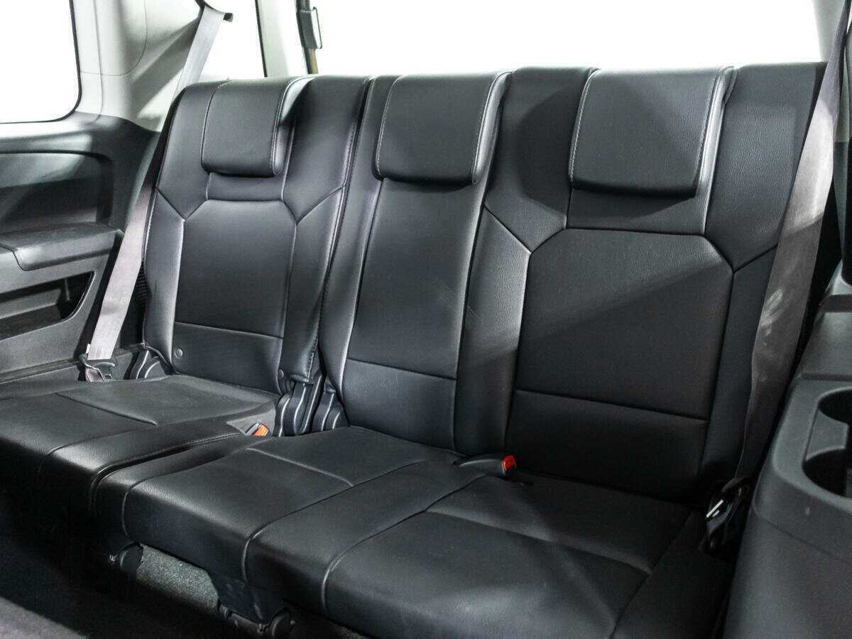 Купить Honda Pilot с пробегом. Фото: #14
