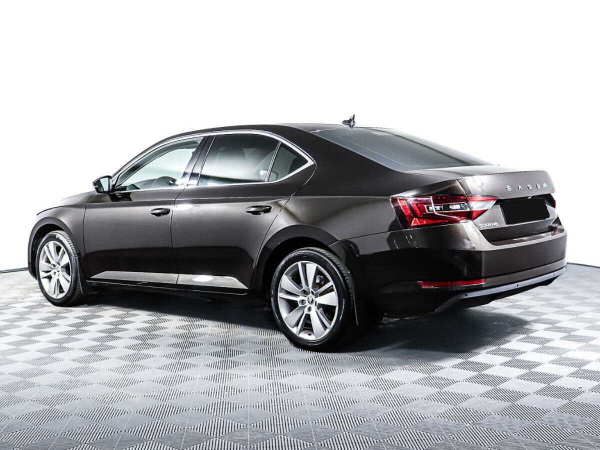 Купить Skoda Superb с пробегом. Фото: #6