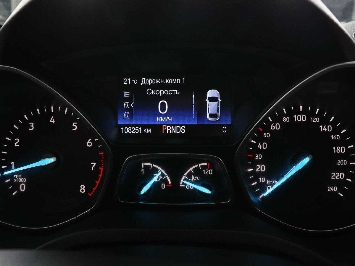 Купить Ford Kuga с пробегом. Фото: #10