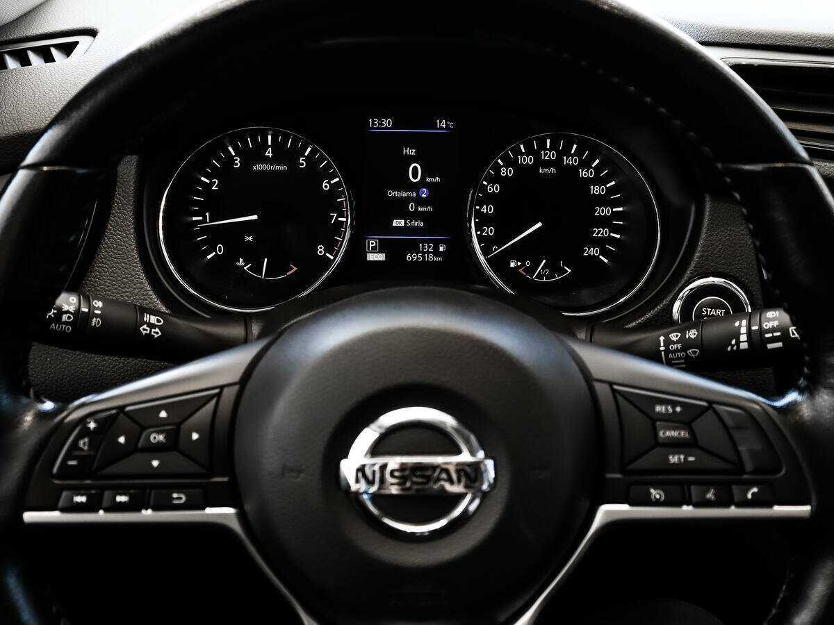 Купить Nissan X-Trail с пробегом. Фото: #17