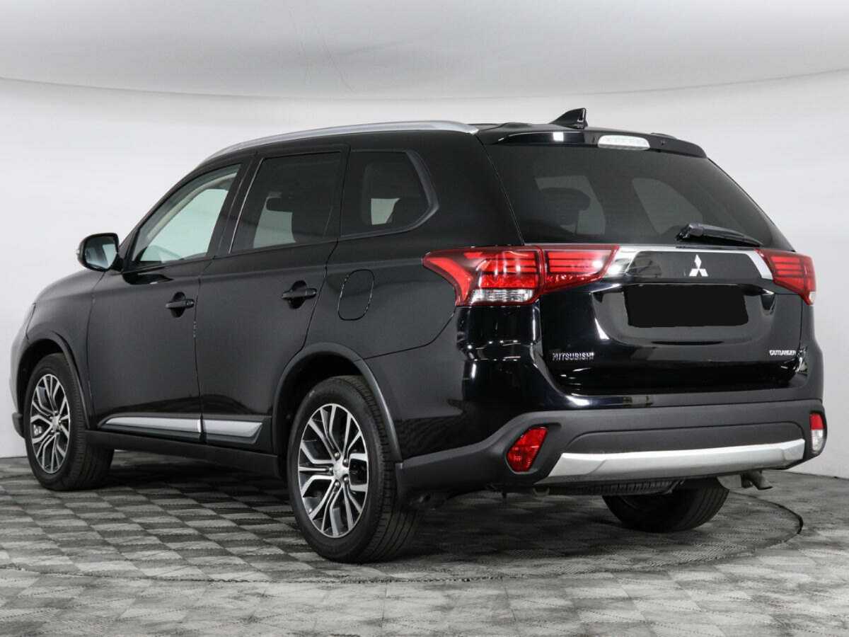 Купить Mitsubishi Outlander с пробегом. Фото: #6