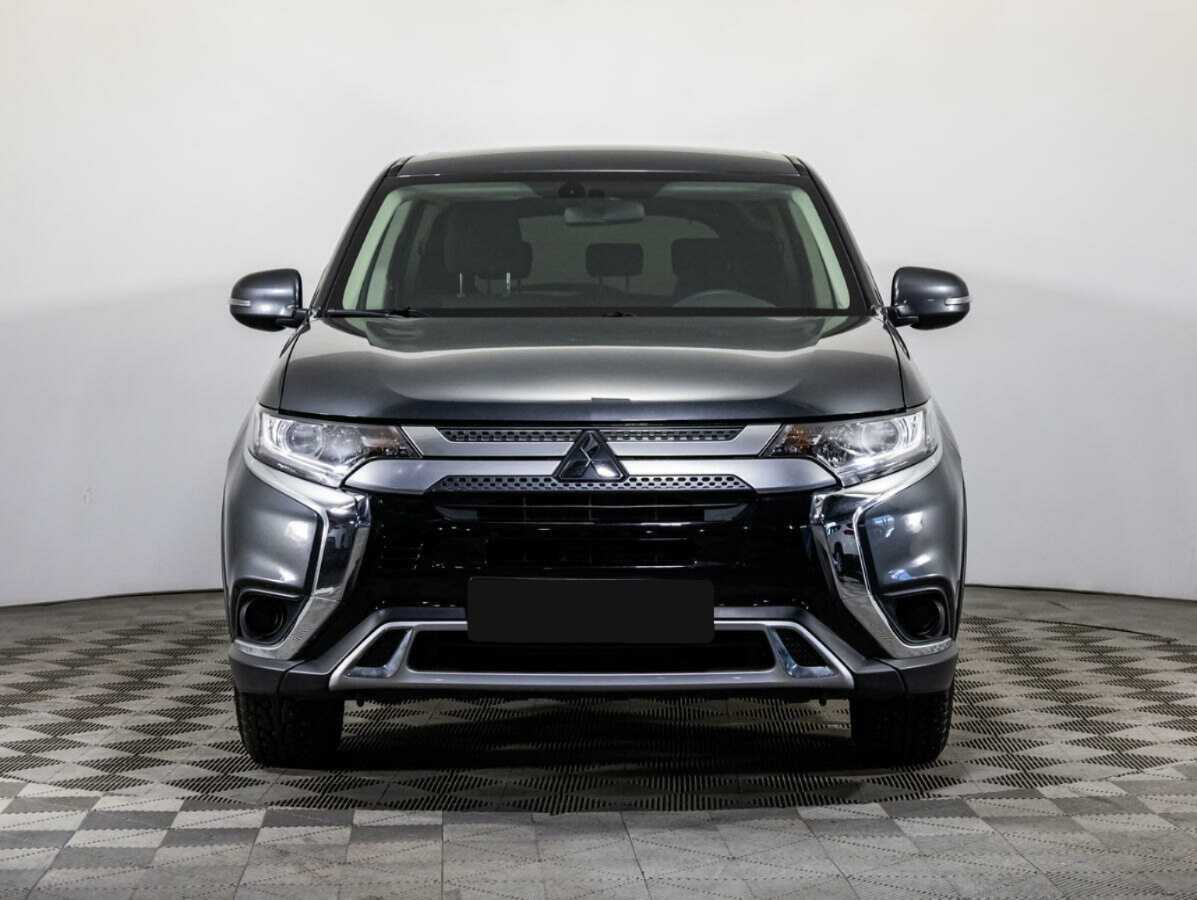 Купить Mitsubishi Outlander с пробегом. Фото: #1