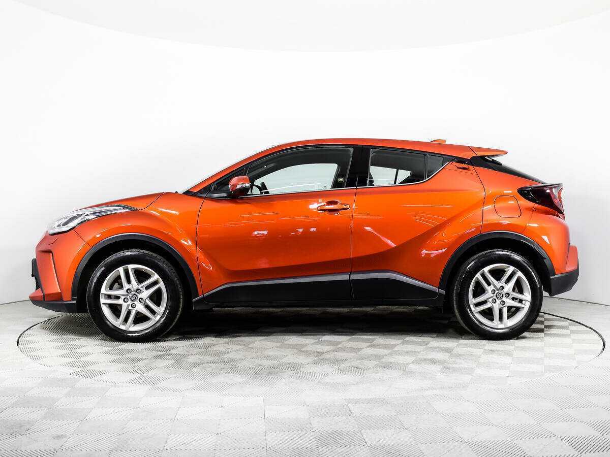 Купить Toyota C-HR с пробегом. Фото: #7
