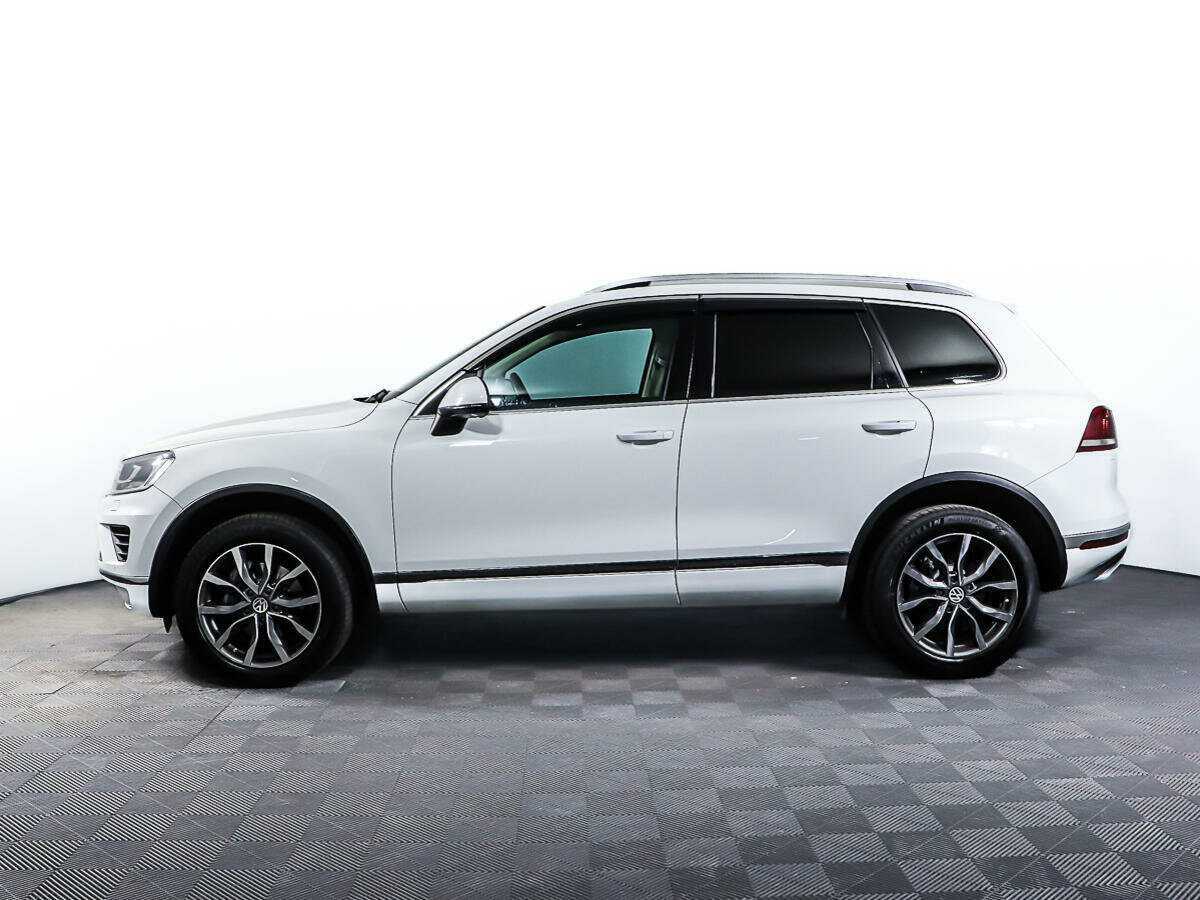 Купить Volkswagen Touareg с пробегом. Фото: #7