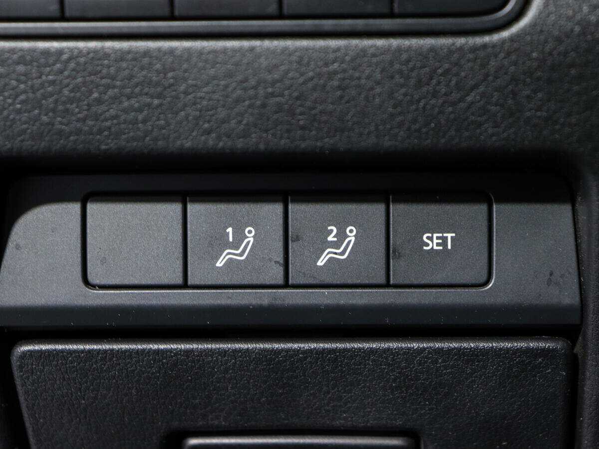 Купить Mazda 3 с пробегом. Фото: #19