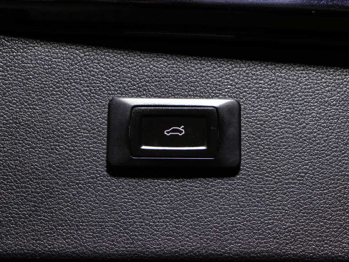 Купить Volkswagen Tiguan с пробегом. Фото: #15