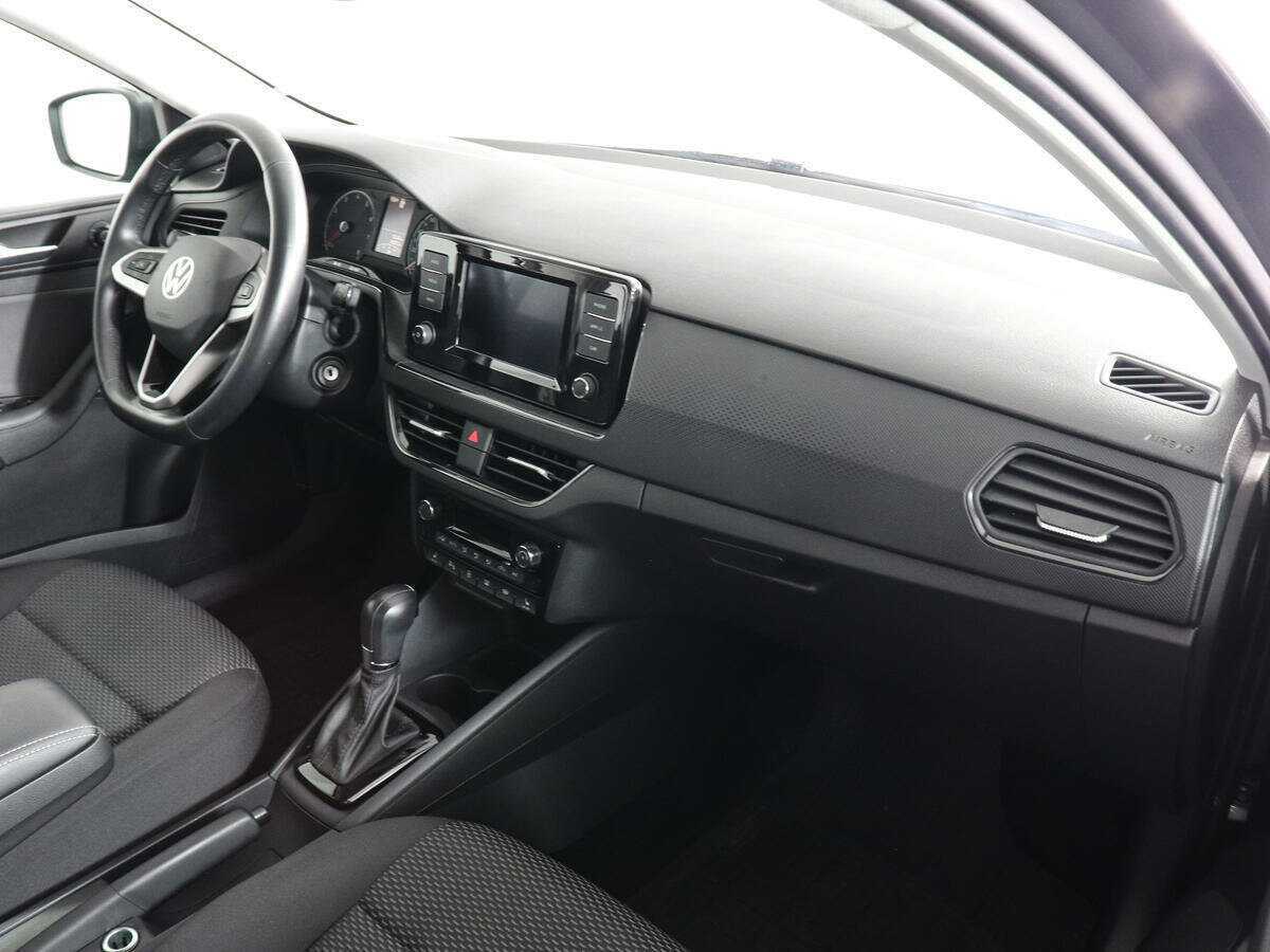 Купить Volkswagen Polo с пробегом. Фото: #9