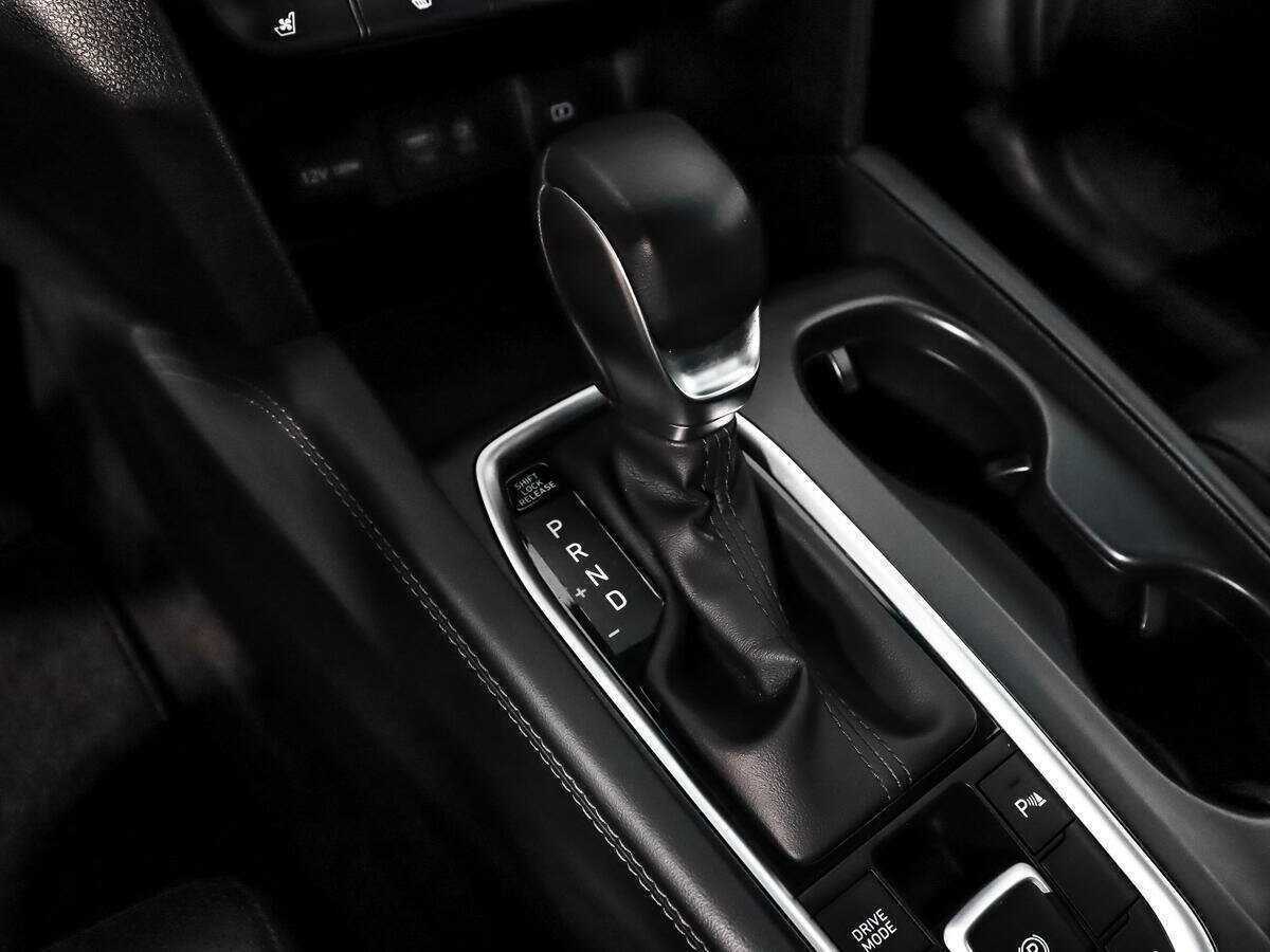 Купить Hyundai Santa Fe с пробегом. Фото: #11