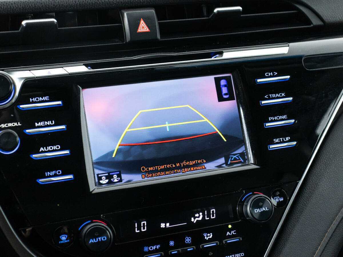 Купить Toyota Camry с пробегом. Фото: #15