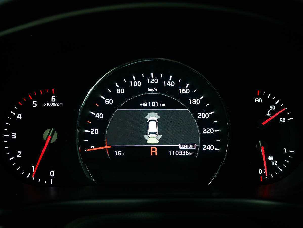 Купить Kia Sorento с пробегом. Фото: #9