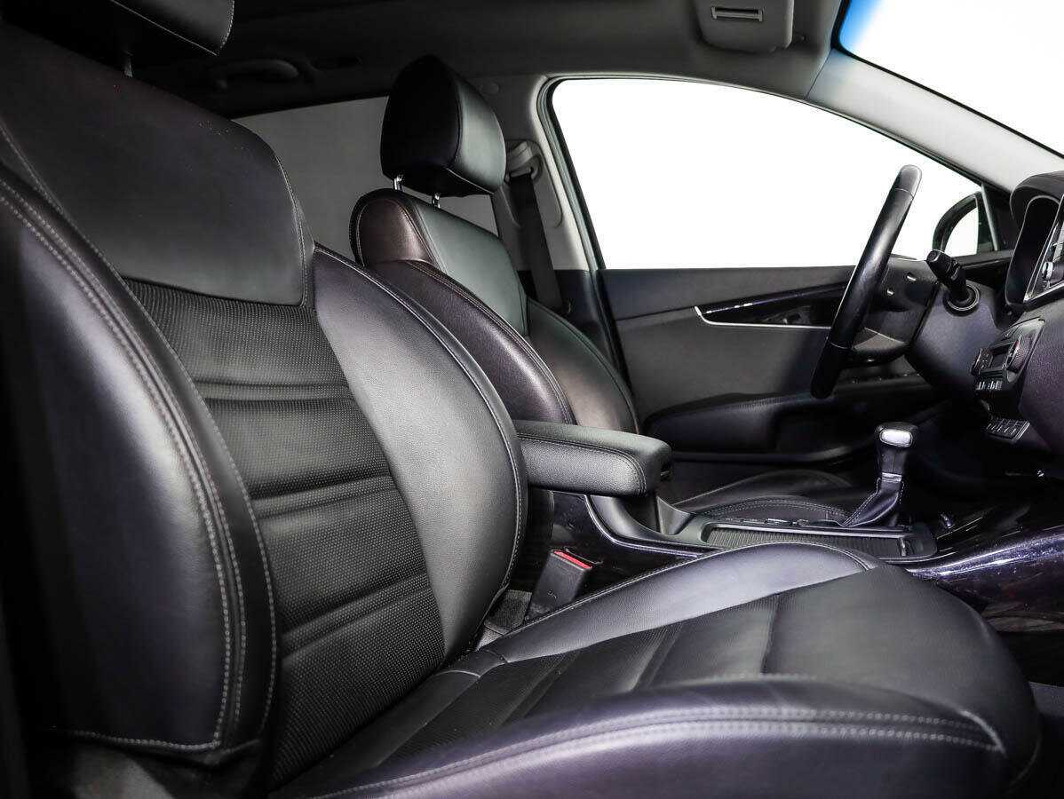 Купить Kia Sorento с пробегом. Фото: #10