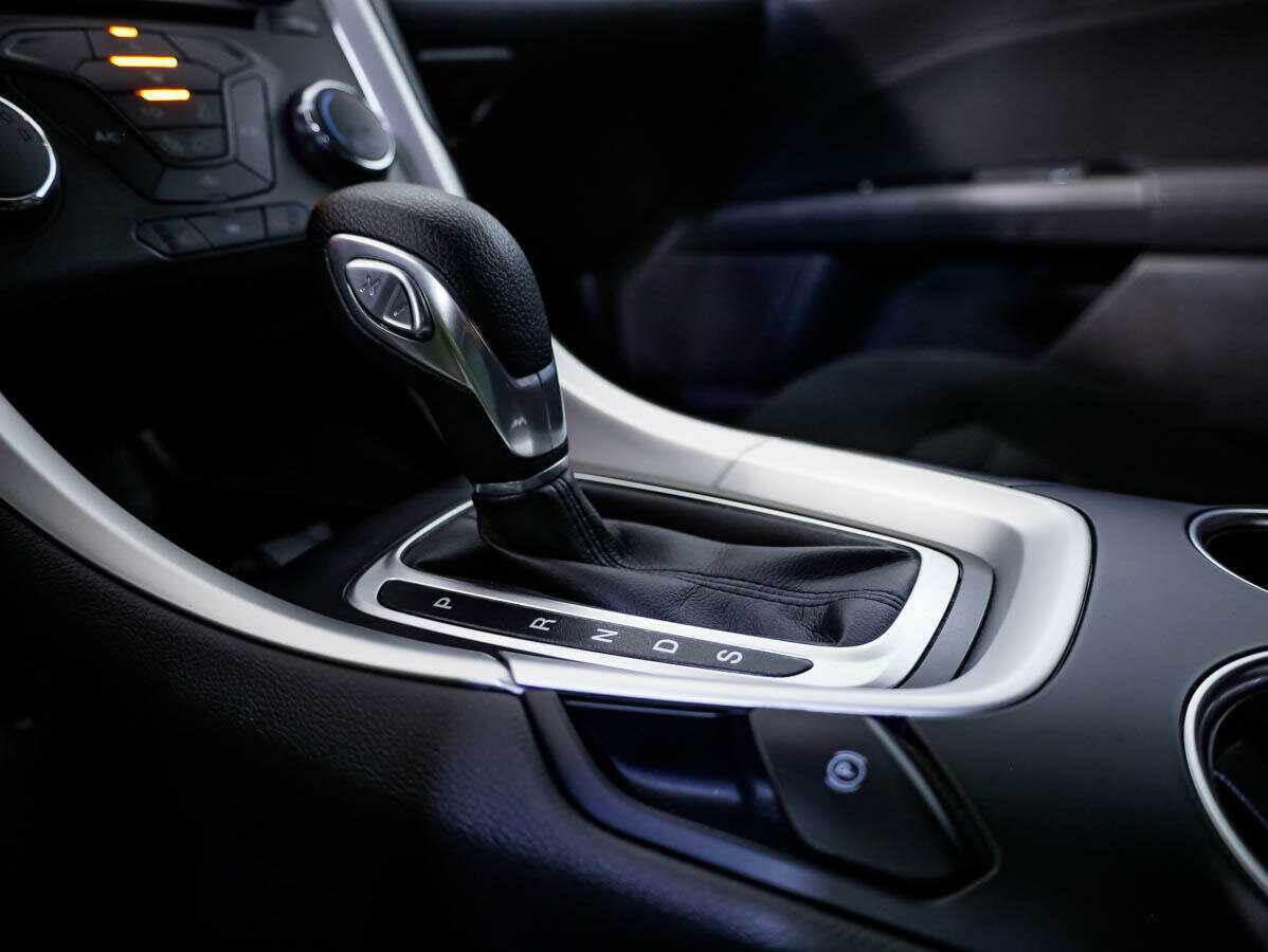 Купить Ford Mondeo с пробегом. Фото: #15