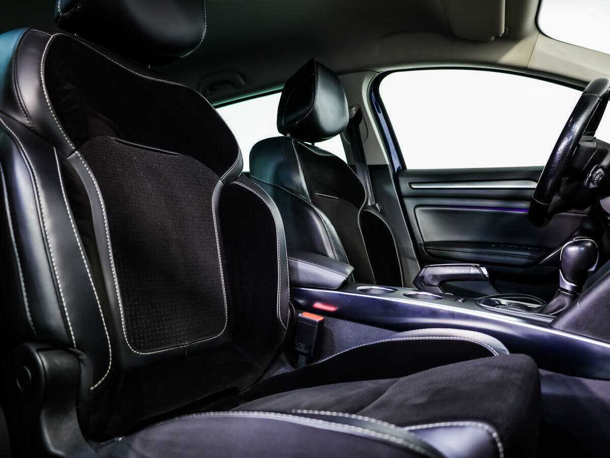 Купить Renault Megane с пробегом. Фото: #10