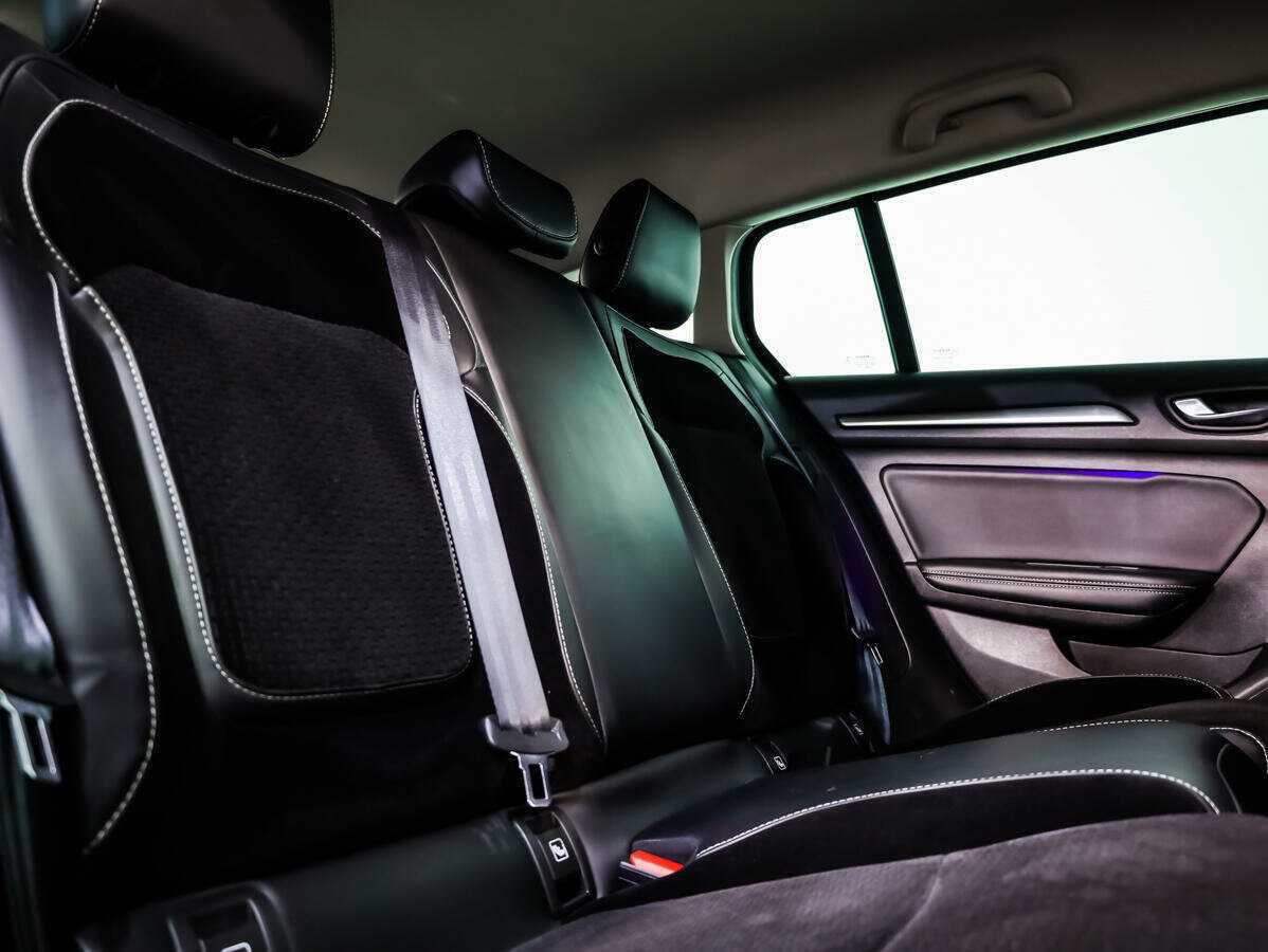 Купить Renault Megane с пробегом. Фото: #11