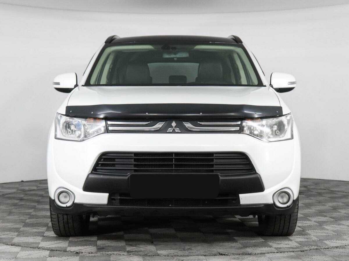 Купить Mitsubishi Outlander с пробегом. Фото: #1
