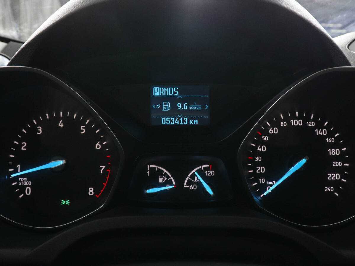 Купить Ford Kuga с пробегом. Фото: #10