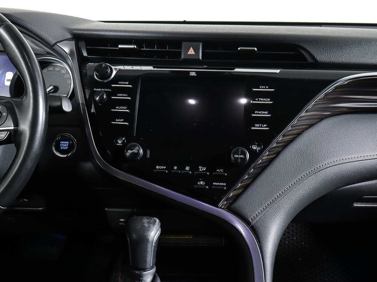 Купить Toyota Camry с пробегом. Фото: #13